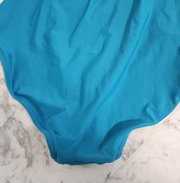 J. Crew Women's Size 10 One Piece Ruched Aqua Swimsuit. Beachy Vacation - Picture 8 of 10
